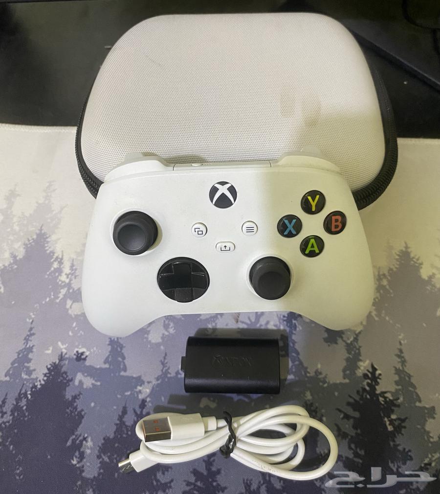 xbox series s 1tb مع يدتين64578773075587114