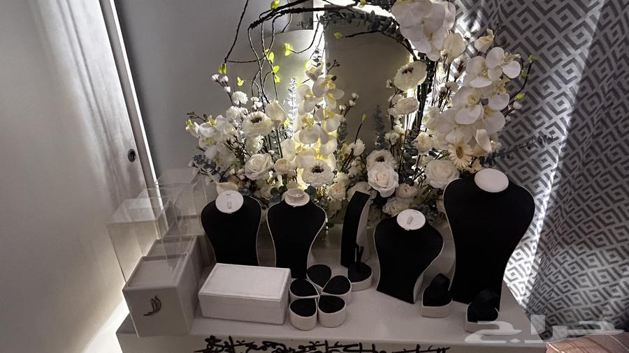 عربية ذهب   مدخل   كونسول   ملكة   عقد قران  زواج  كتب كتاب64571672505987112