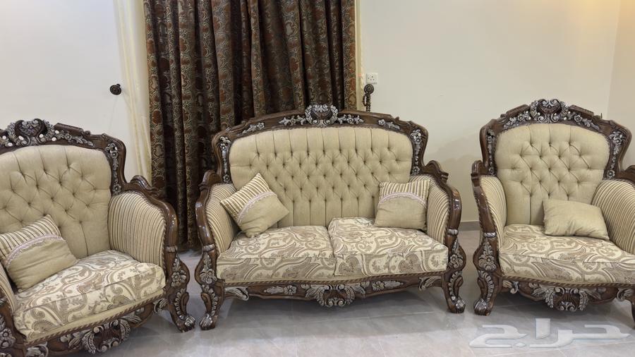 Sofas, curtain, carpet, and tables for sale64572382681602112