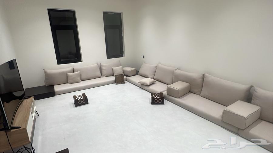 كنب للبيع64548504957826111