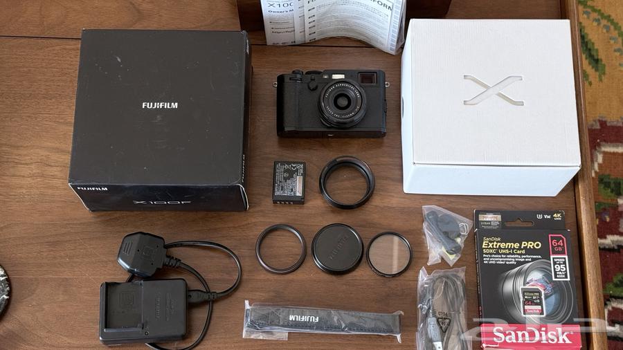 كاميرا فوجي Fuji X100F سوداء Black مع اكسسوارات64574720280321110