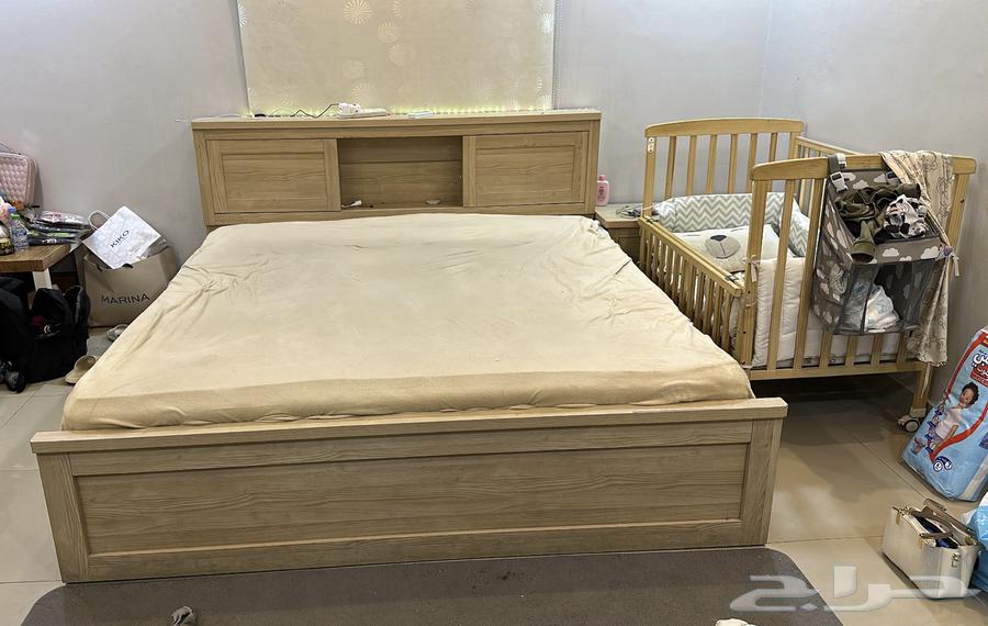 غرفة نوم من هوم بوكس64571908765826111