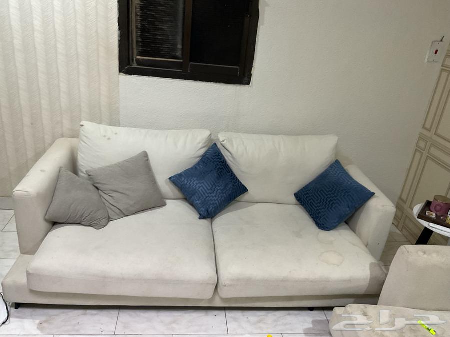 اثاث صاله كنب ايكيا قطعتين وطاولة تلفزيون64574804286723112