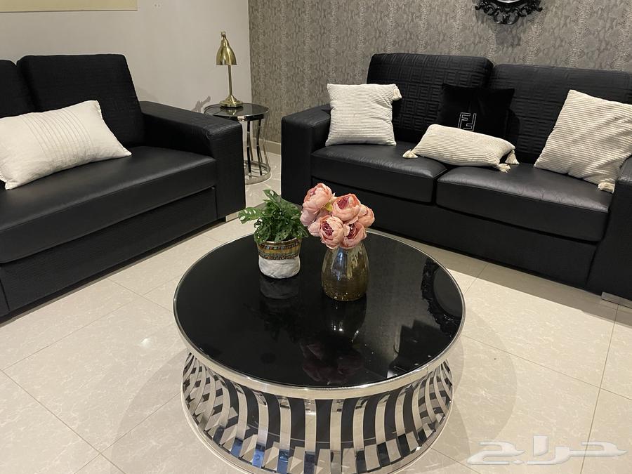 كنب ايطالي فخم بحالة ممتازة64573010066563111