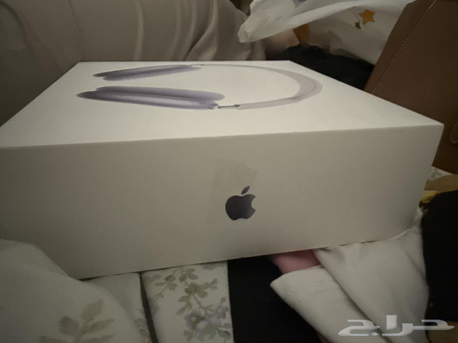 Apple AirPods Max with Smart Case purple64575545786755111