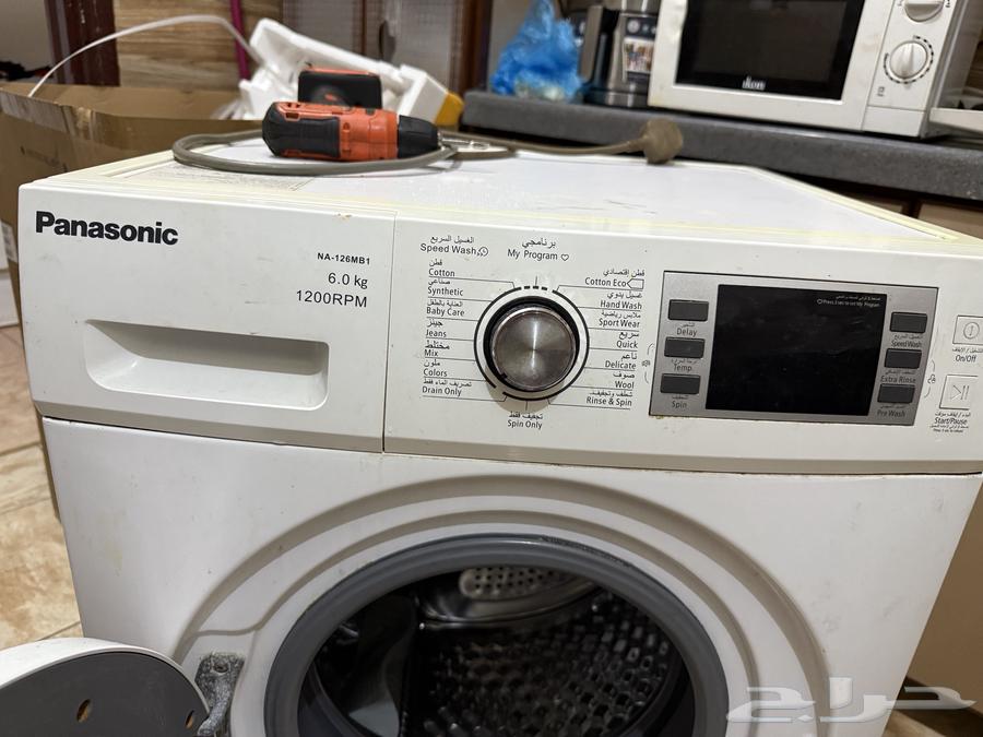 Automatic washing machine64576492905857112