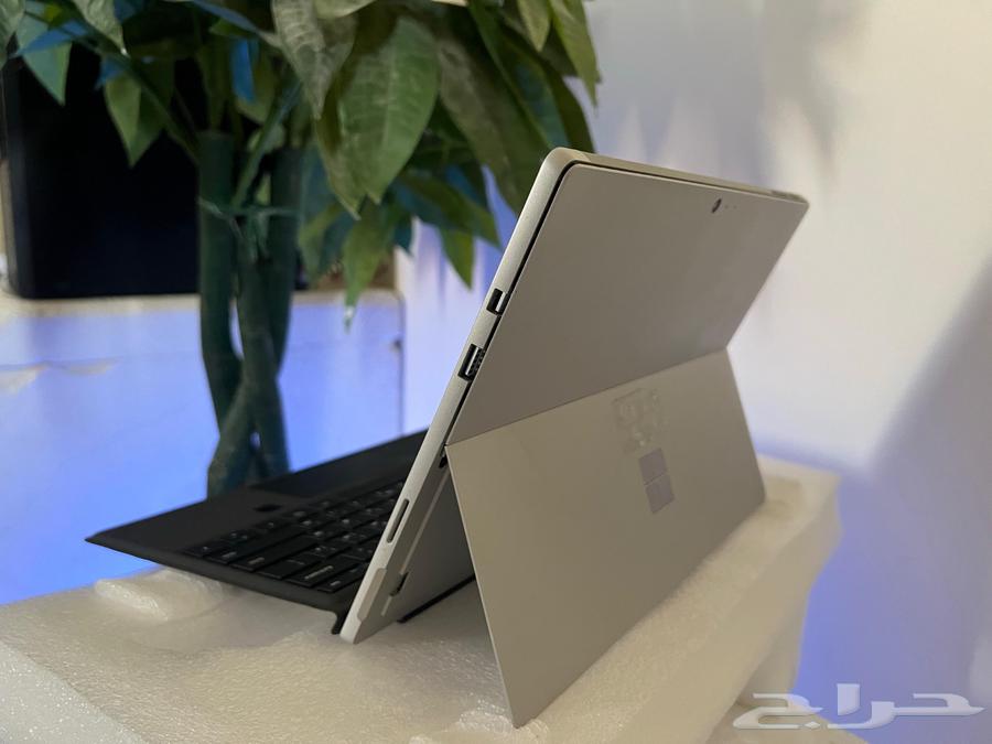 لابتوب وتابلت ميكروسوفت سيرفيس64575808544001111