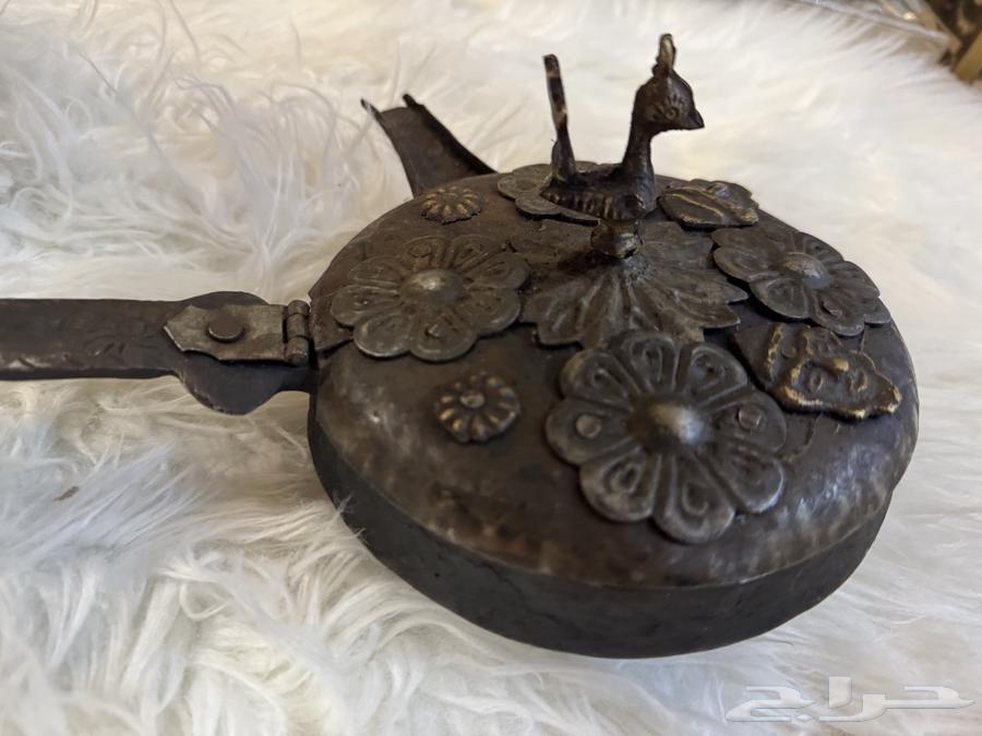 اداة طبخ قديمة تراثية64498117808002111