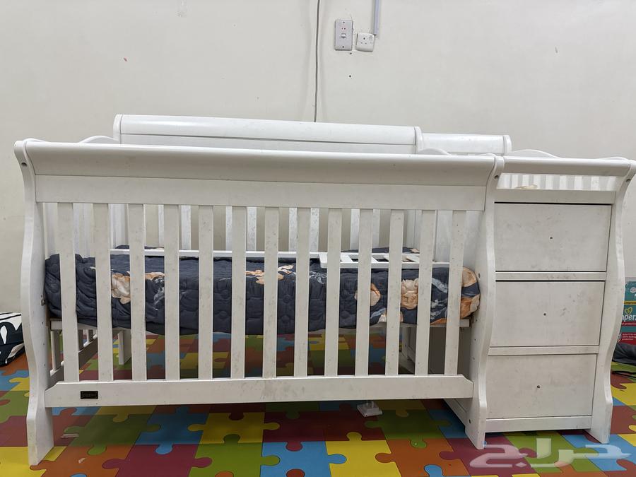 كنبة وسرير اطفال للبيع64576855182594111