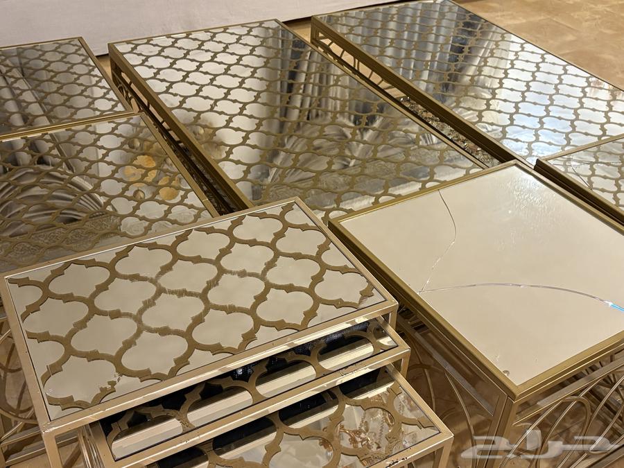 طاولات للبيع 80064571630205699112