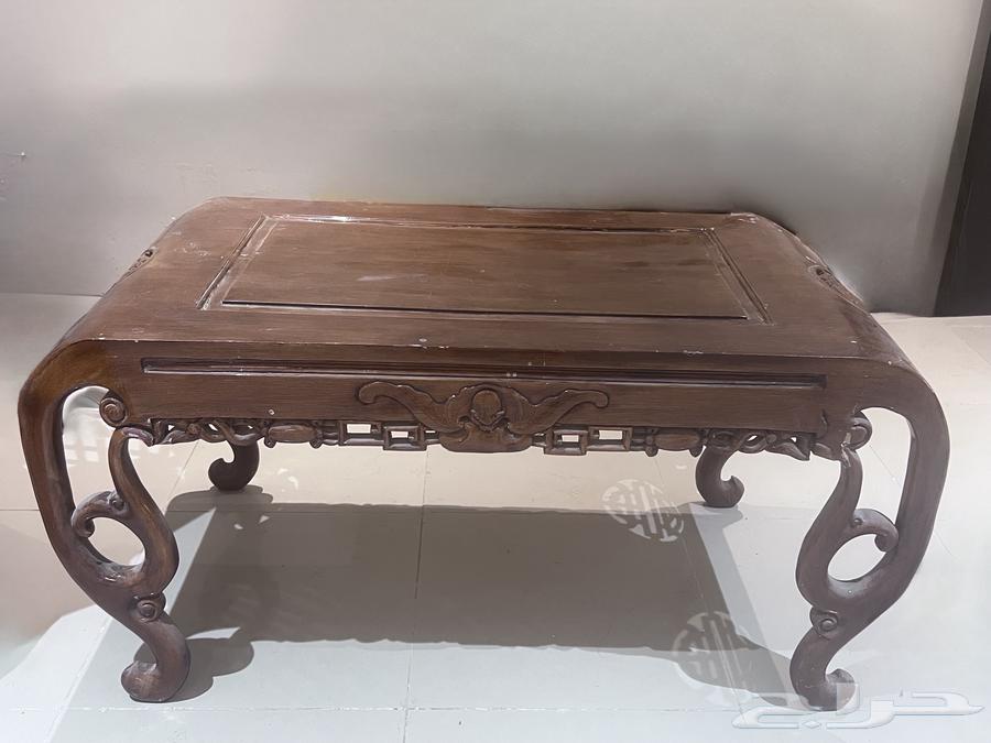 طاوله خشبيه كبيره عتيقه مستعمله64575475765379110