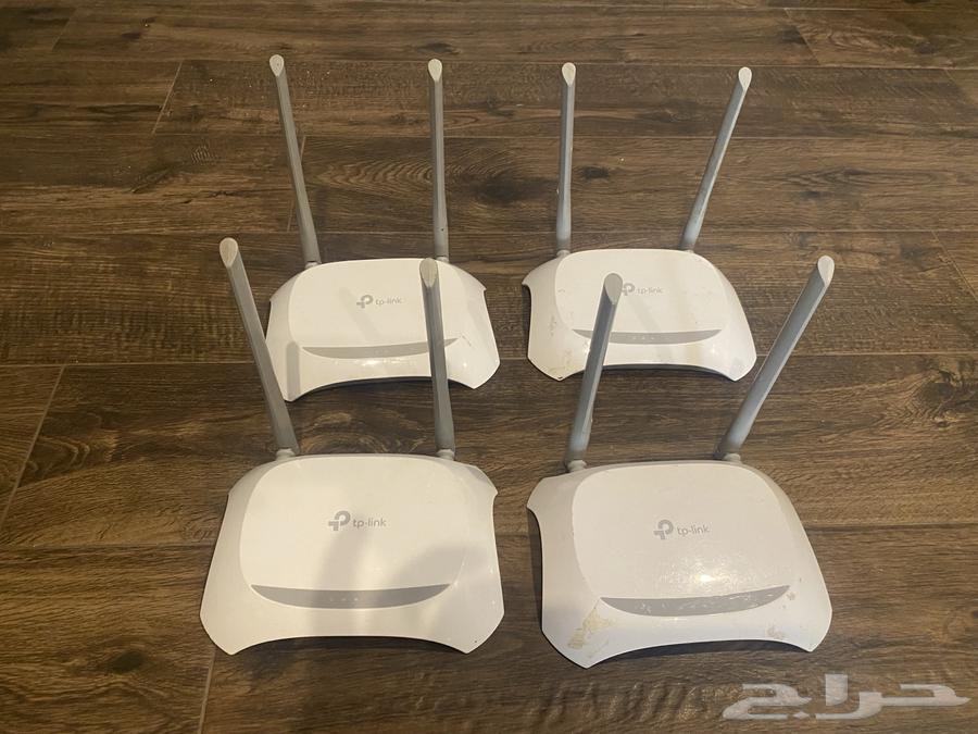 مقوي وموزع شبكه منزليه64573516675713110