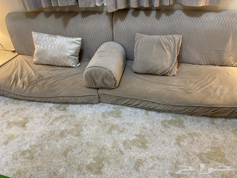 طقم كنب ارضي64579266446850111