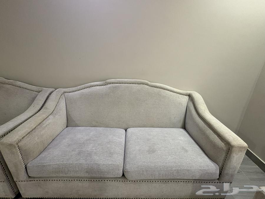 Good condition Home Center sofa 3 pieces and IKEA TV table64574242529921110