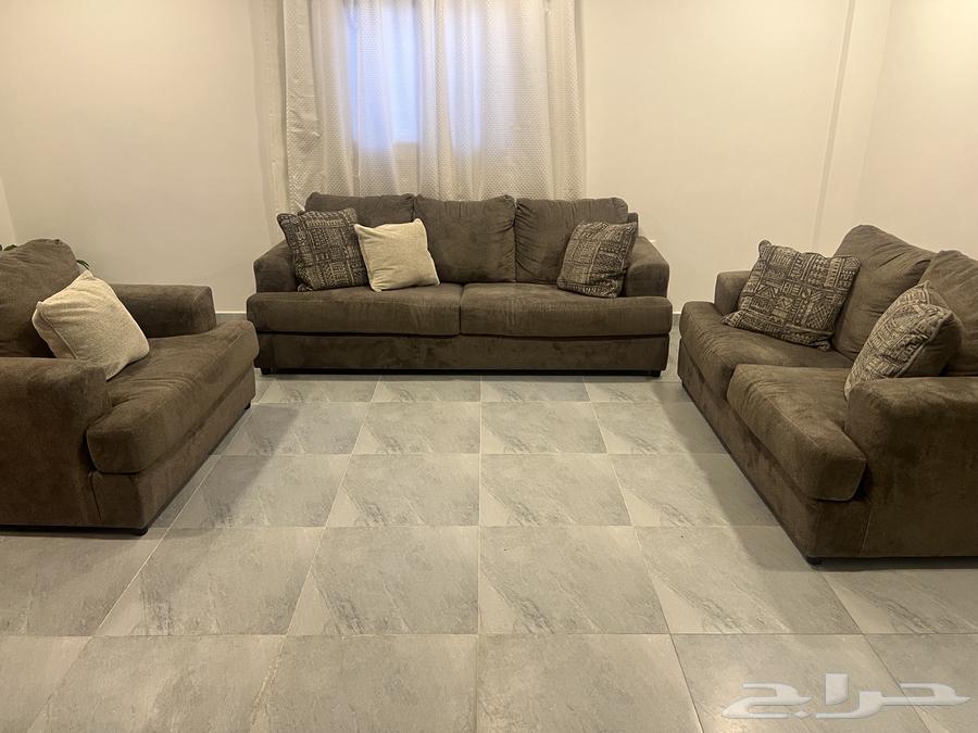 كنب من أشلي للبيع64577908161409110