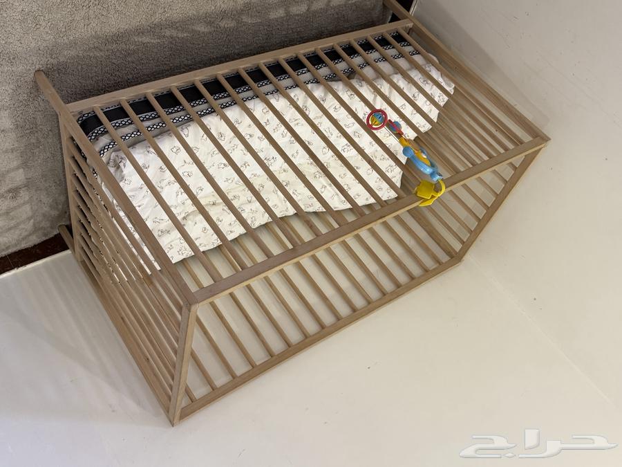 كرسي اطفال ( شبه جديد نظيف جدا )64575014348931113