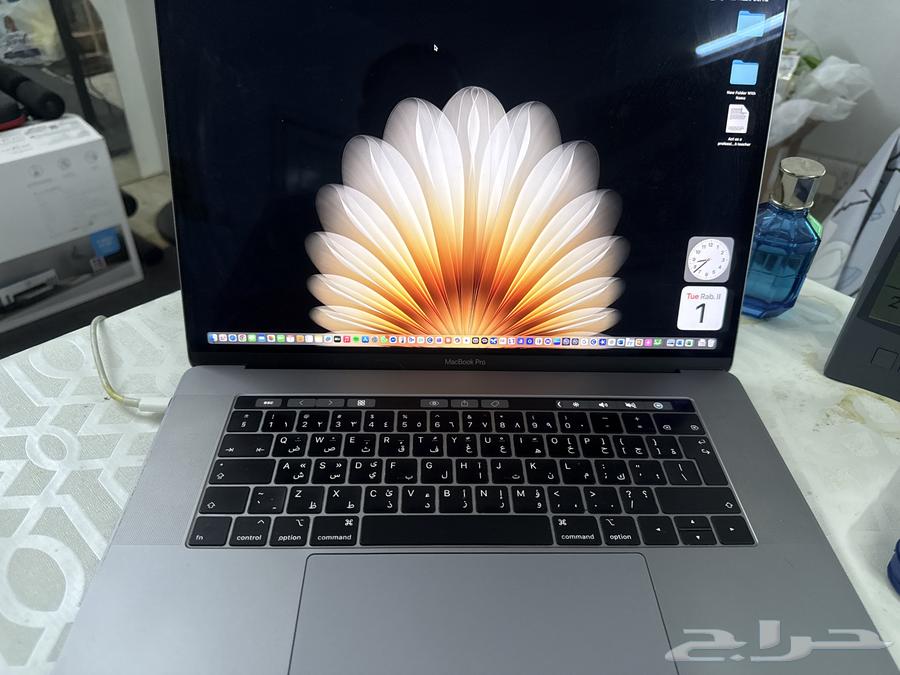 ماك بوك برو 2019 شاشة 15.6 core i764578577780483113
