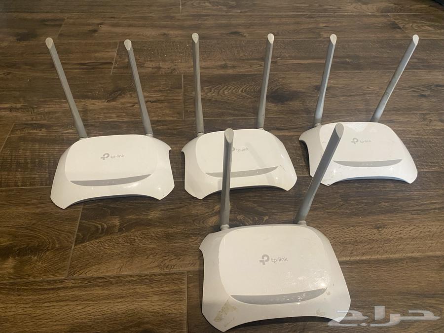 مقوي وموزع شبكه منزليه64573516675713111