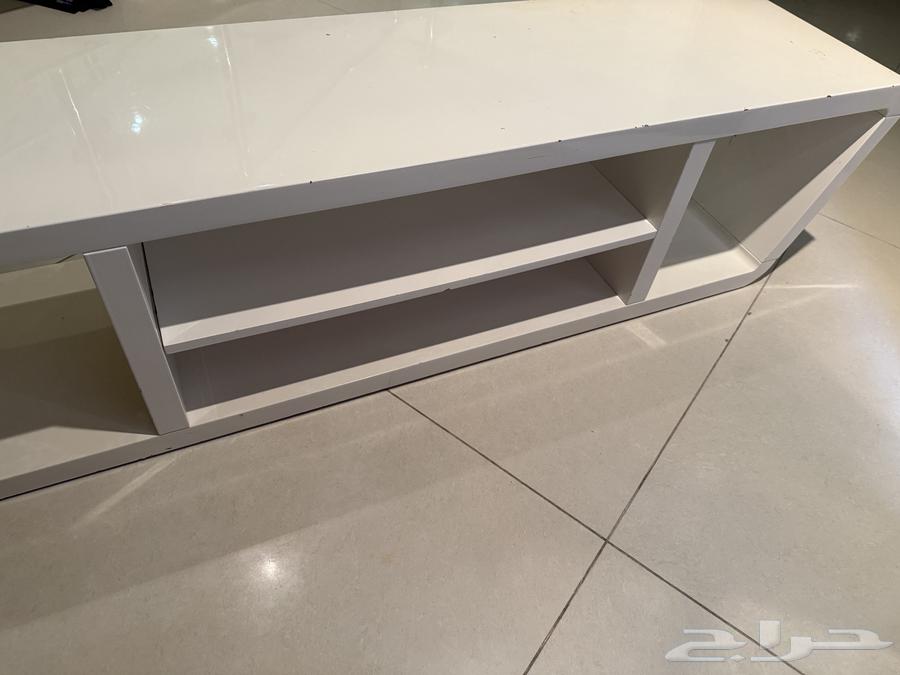 طاولة تلفزيون64576882582915112