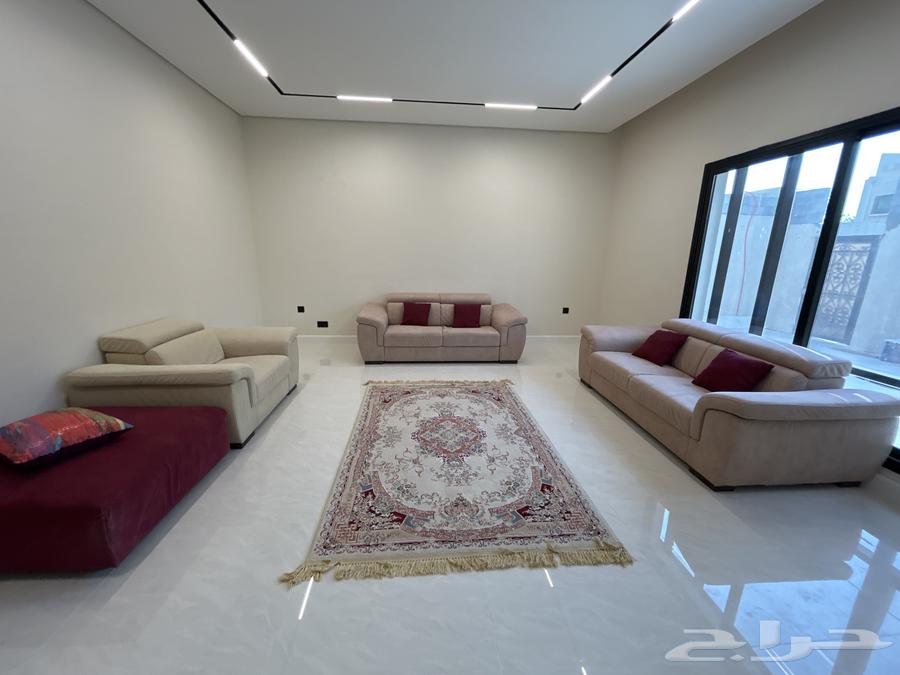 كنت مجلس فخم أمريكي بحالة ممتازه للبيع ومعه هدية طاولات خشب64575946129922110