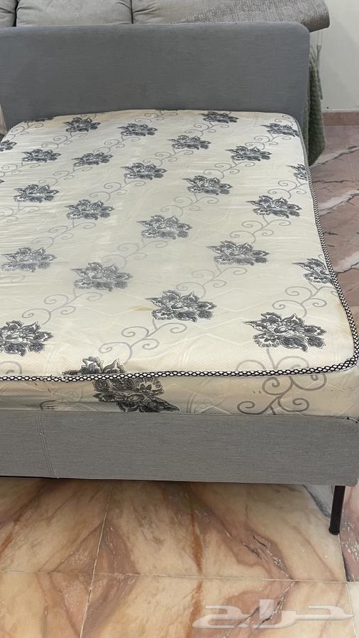 سرير من ايكيا64579005626625111