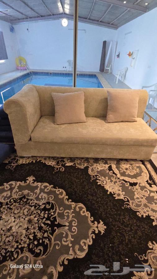 أثاث مستخدم ونظيف64573446465537111