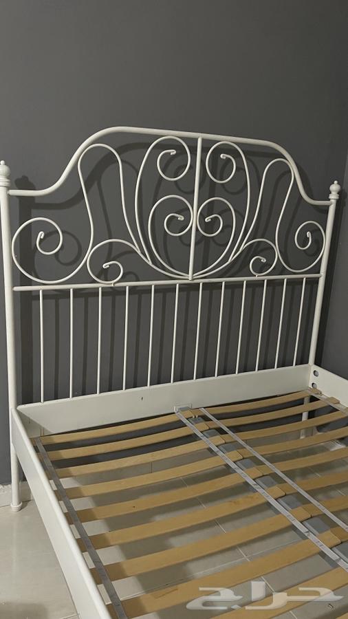 سرير من ايكيا64579005626625114