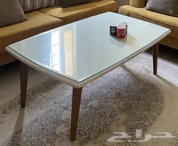 Coffee table and 2 corner tables for 300 SAR64571686812418111