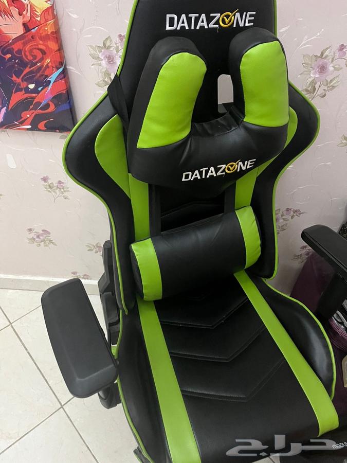 New chair with little use64574256773762110