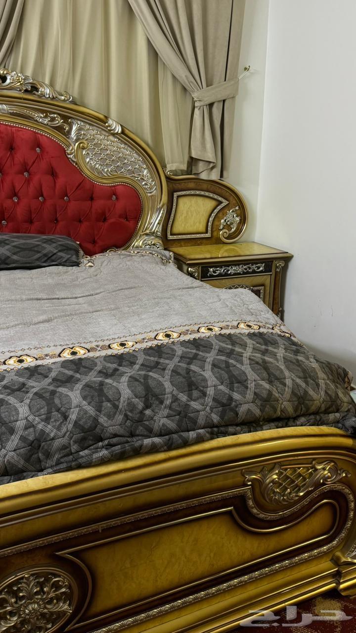 اثاث كامل مع ثلاجه هتاشي. ستعمال بسيط64579252814465111