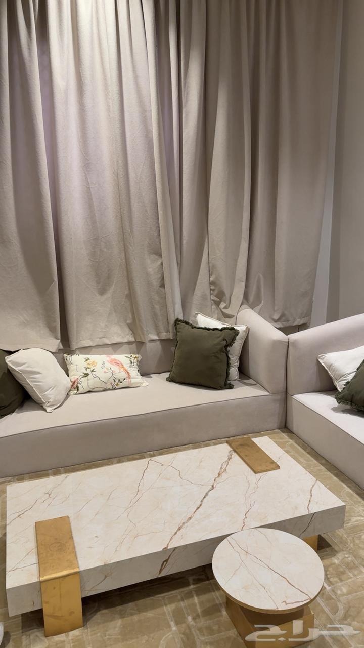 Furniture for sale, service tables64571867231875111