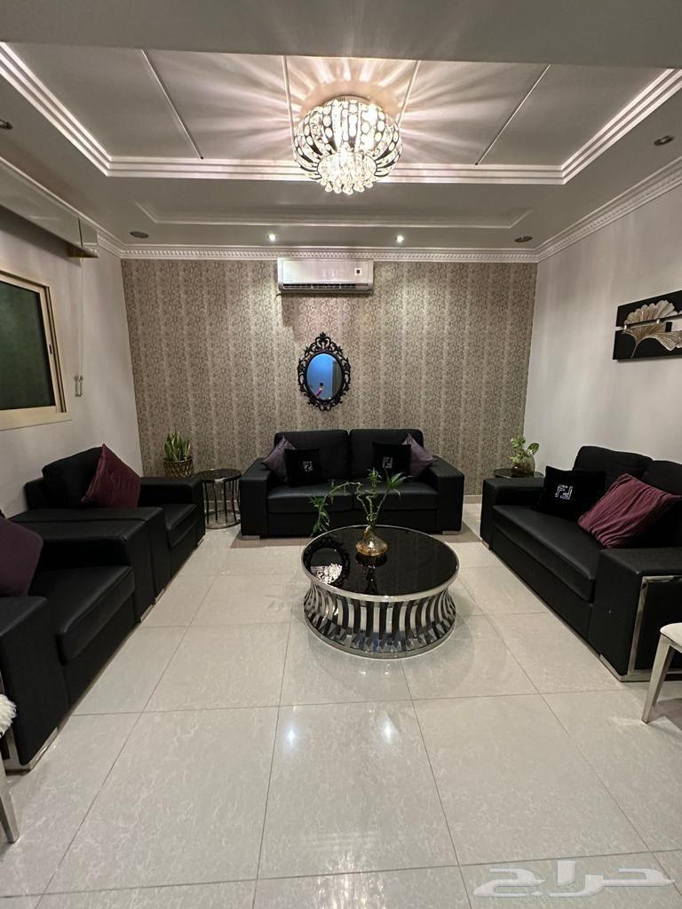 كنب ايطالي فخم بحالة ممتازة64573010066563110