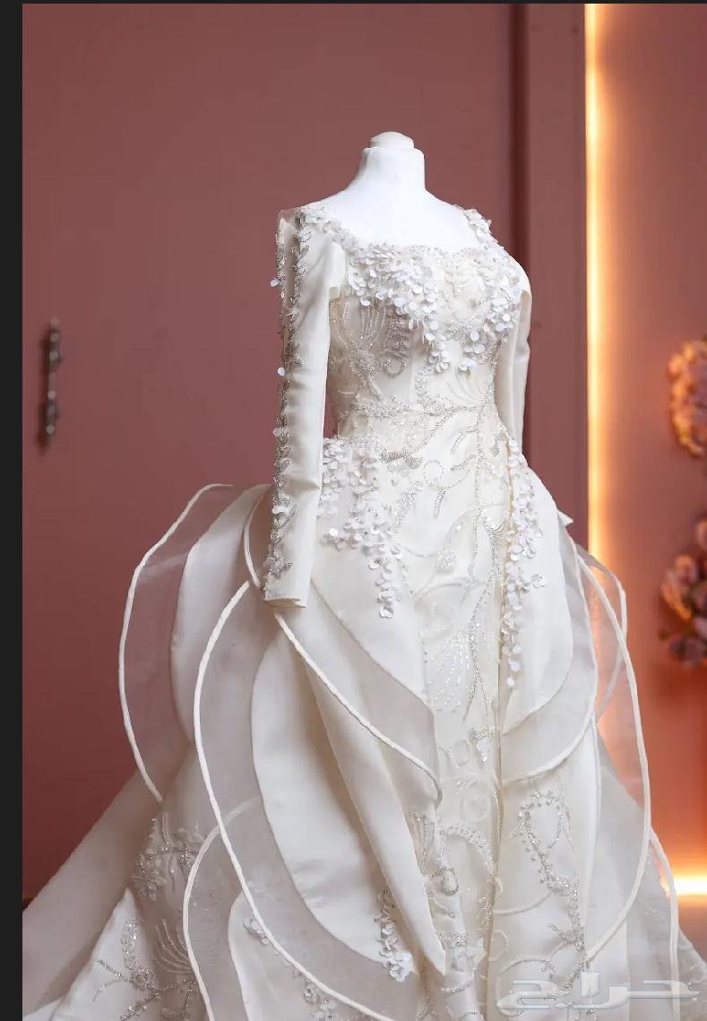 فستان زفاف من المصممه هدى هاشم للبيع مع ملحقاته64571533441923113