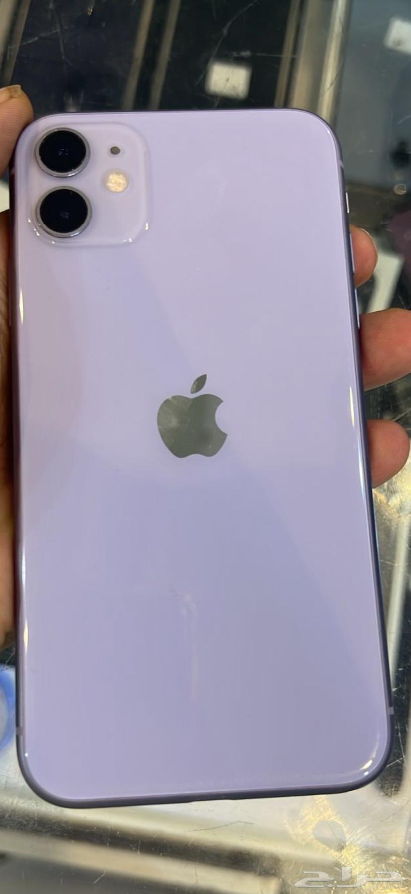 iPhone 11 128G almost new battery 91 no scratch64574159392003110