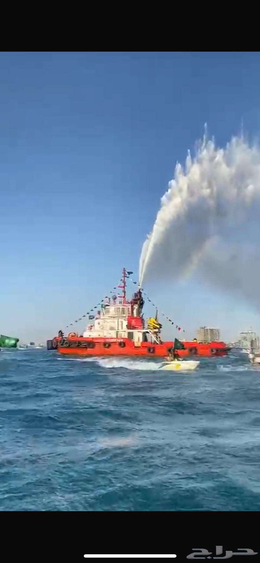 ينبع البحر64575293836803111