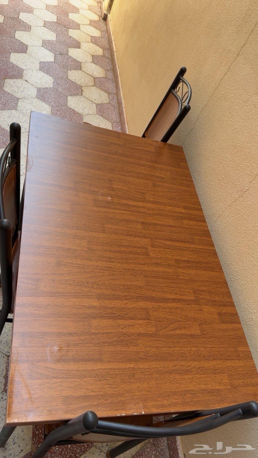 19.4 cubic feet refrigerator and dining table64576715331585111