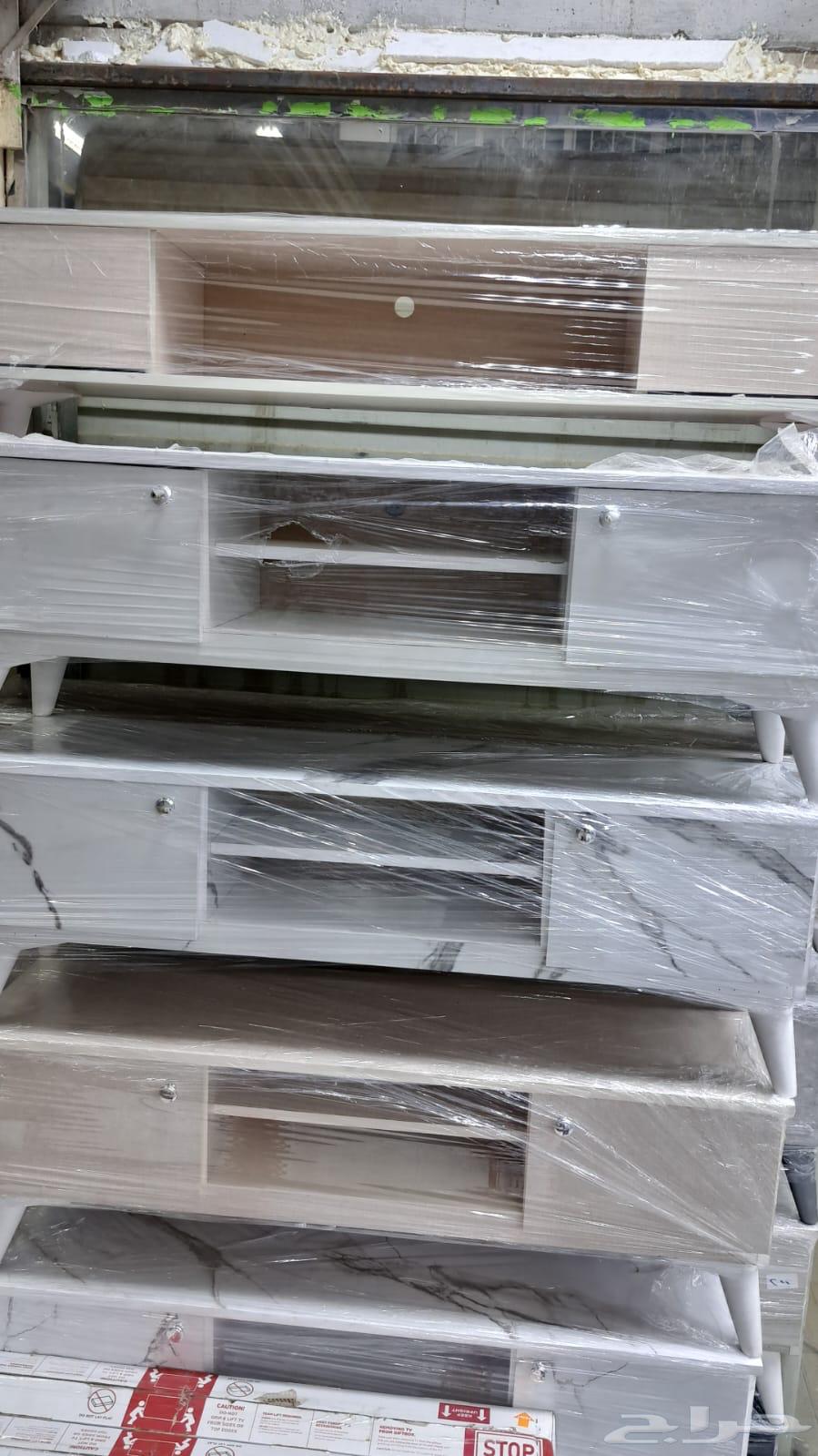 طاولات تلفزيون خشبي جديد استاند شاشه متنقله كفرات توصيل64575657134723112