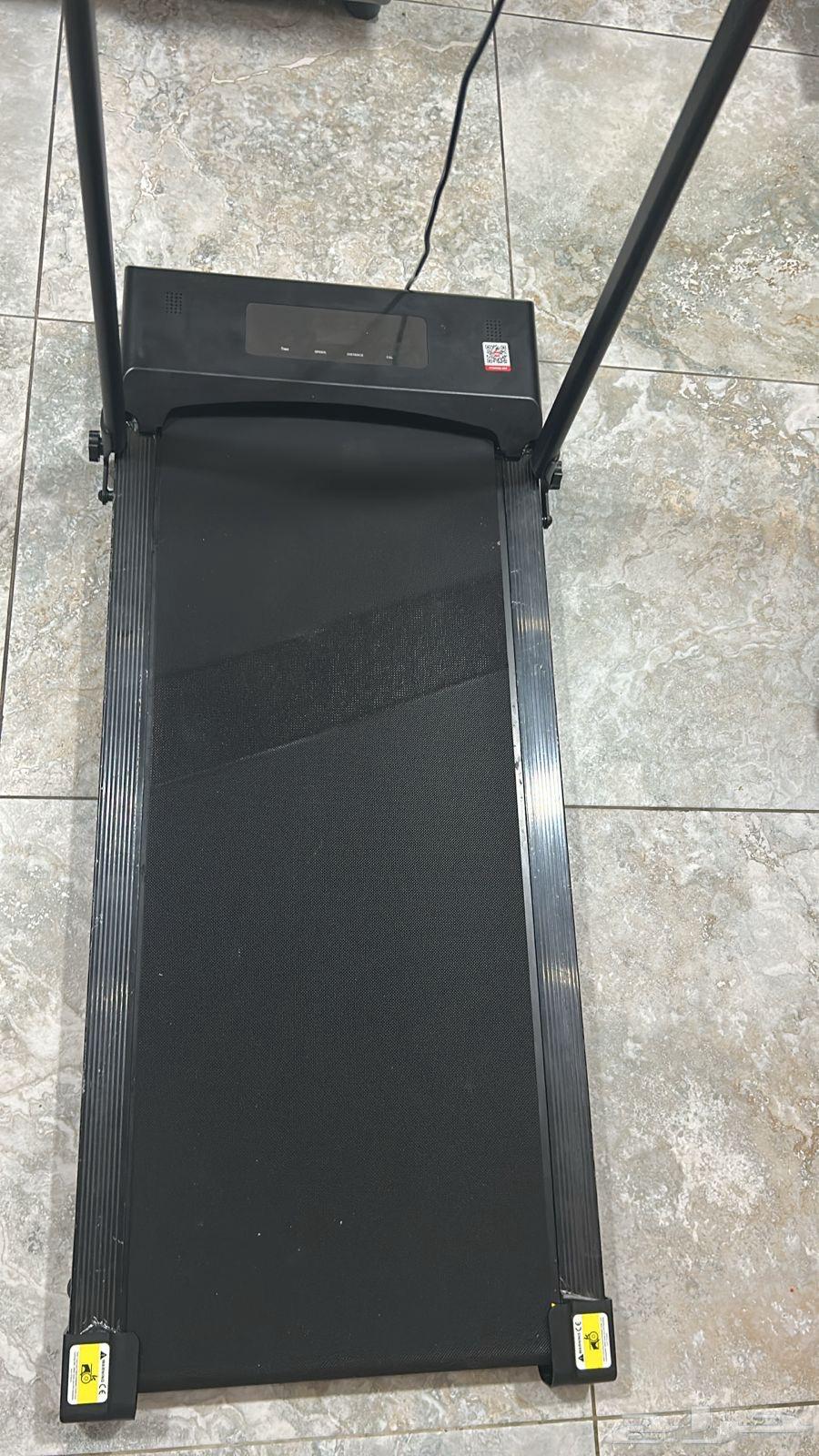 New treadmill used for less than a month64578214998273110
