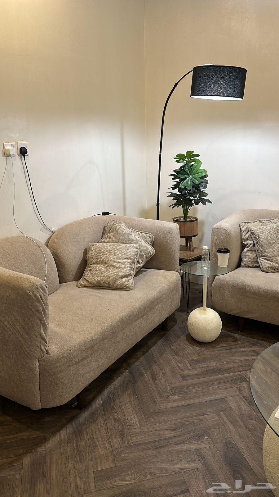 كنب نظيف للبيع64573291335169110