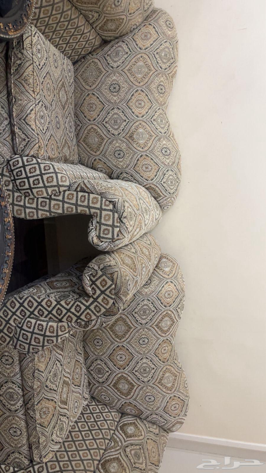 Sofa64573151037826110