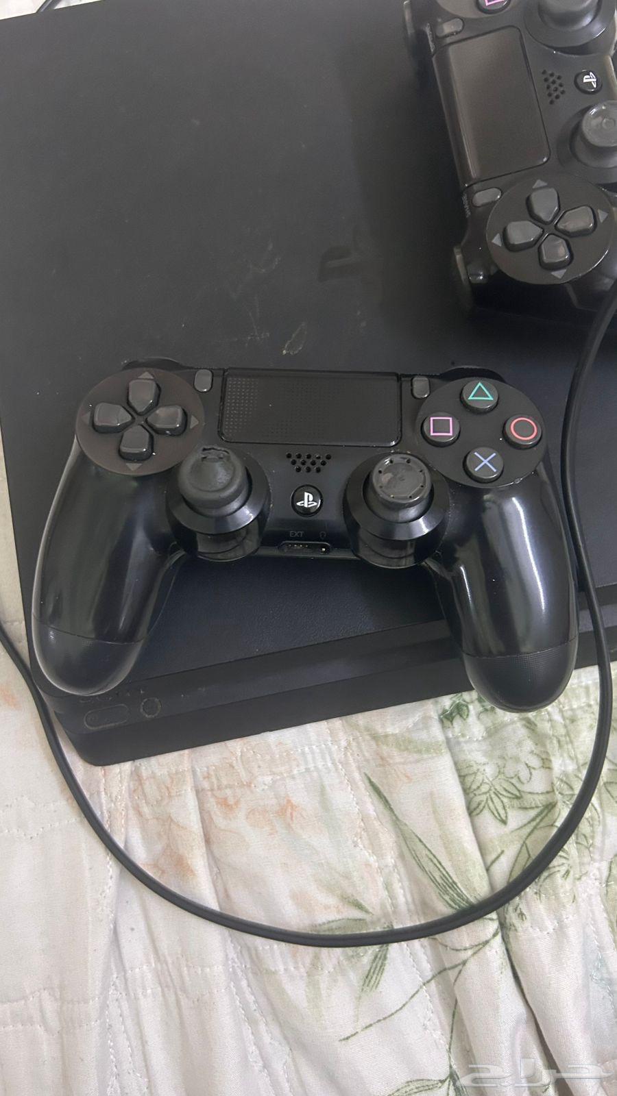 بلاي ستيشن 4 للبيع64578521498242110