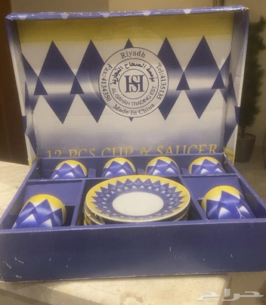 واحد حبر اسود وطقم كاسات مشب64574873887234110