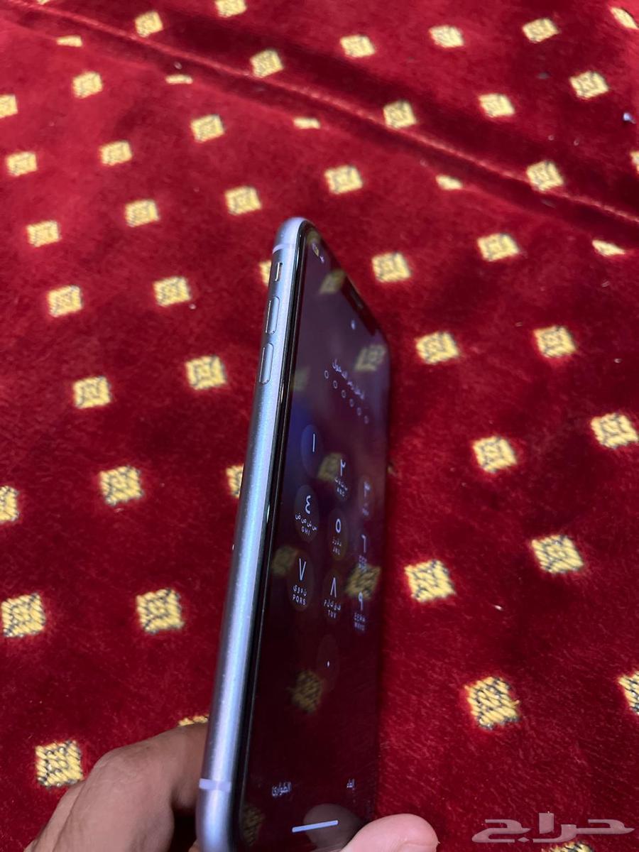 ايفون 11 معه الكرتون64579032789249111