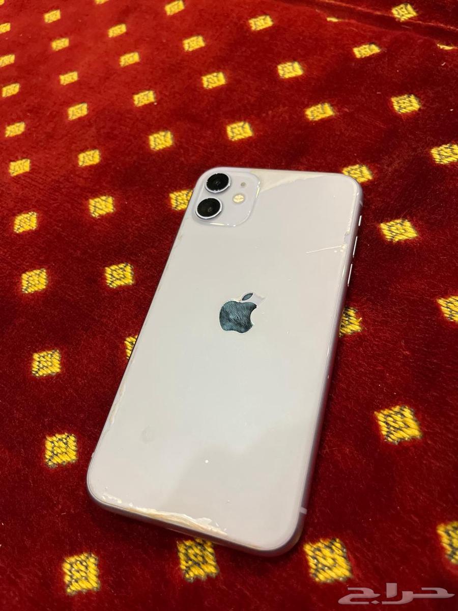 ايفون 11 معه الكرتون64579032789249110