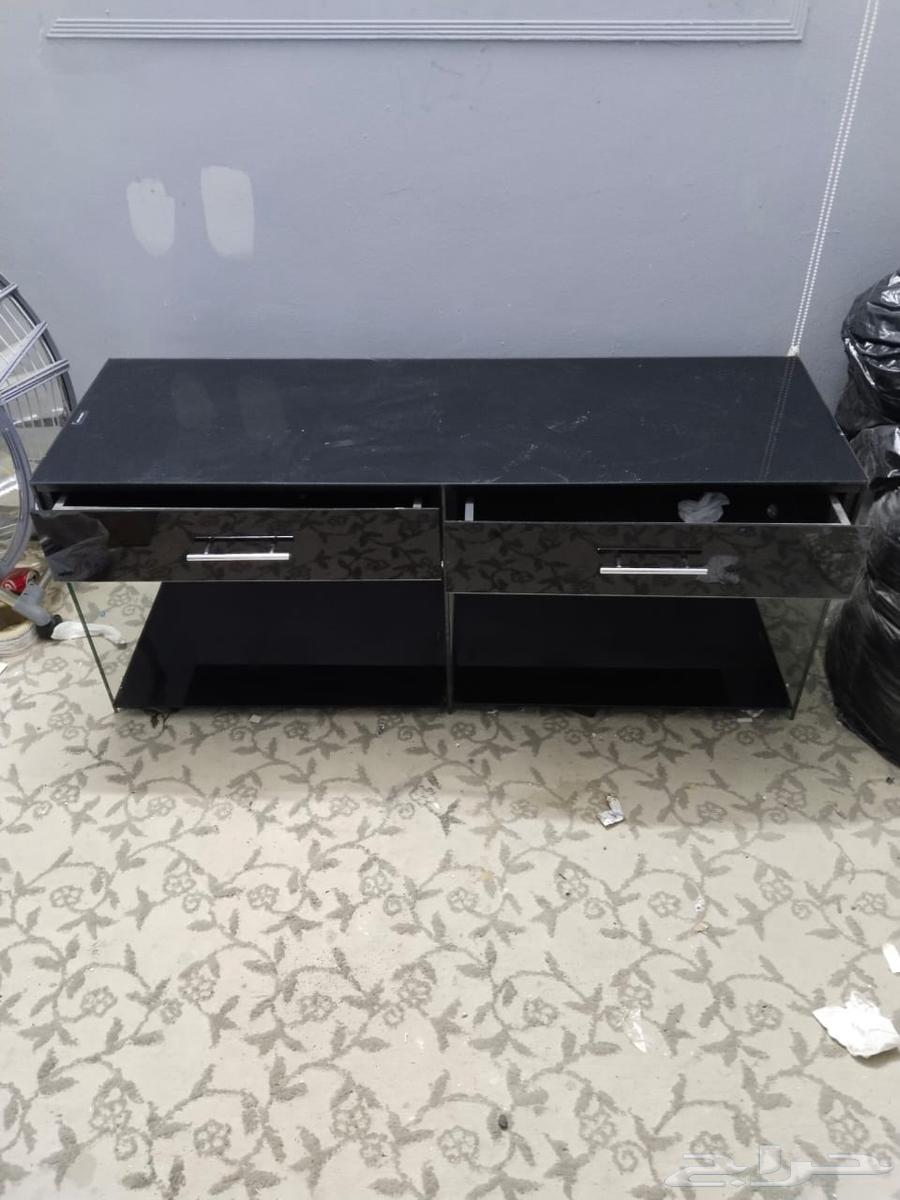 Entryway and table for sale at negotiated price64572621784578112