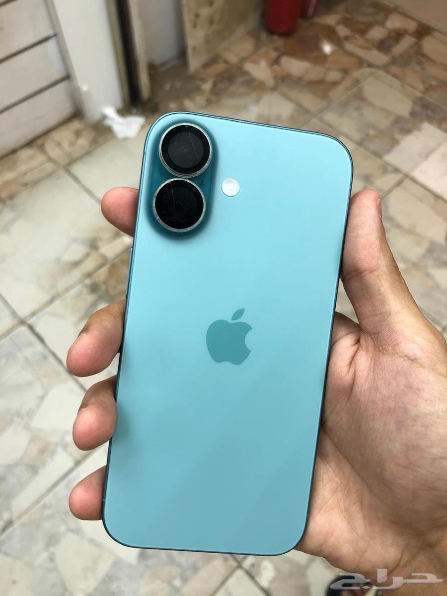ايفون 16 العادي  128 قيقا   بطاريه 10064579156774657111