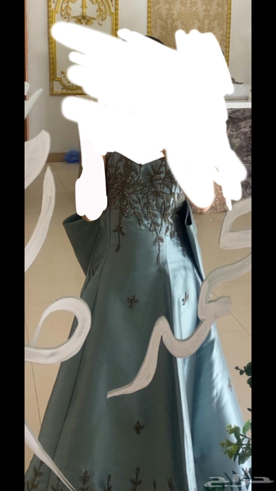 فستان مستعمل للبيع64580389924098111