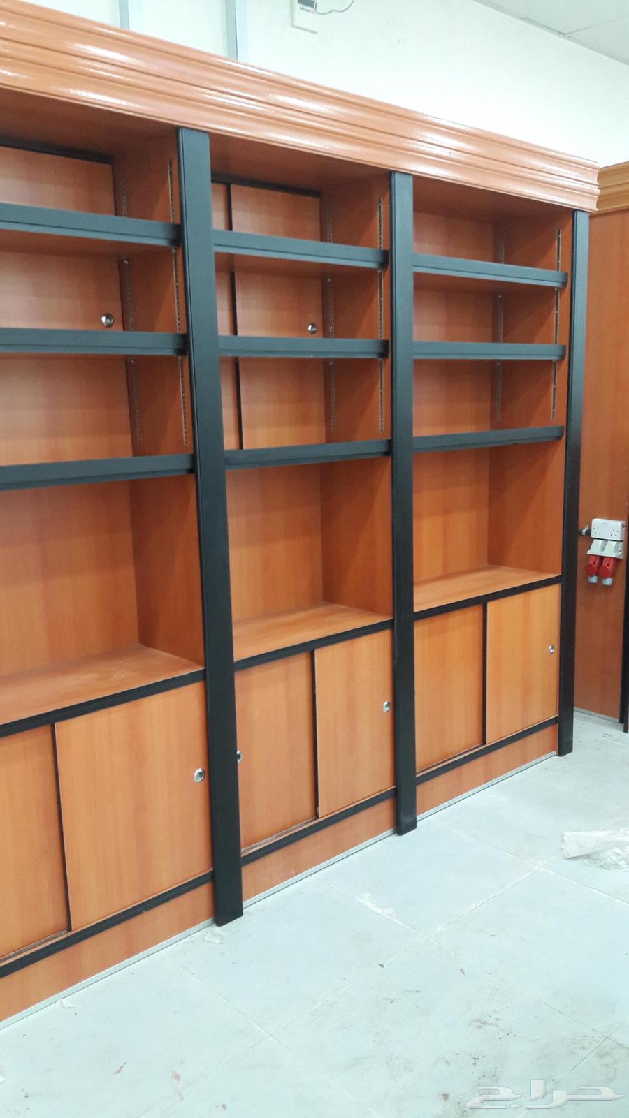 Decorative Carpenter64156036847361111
