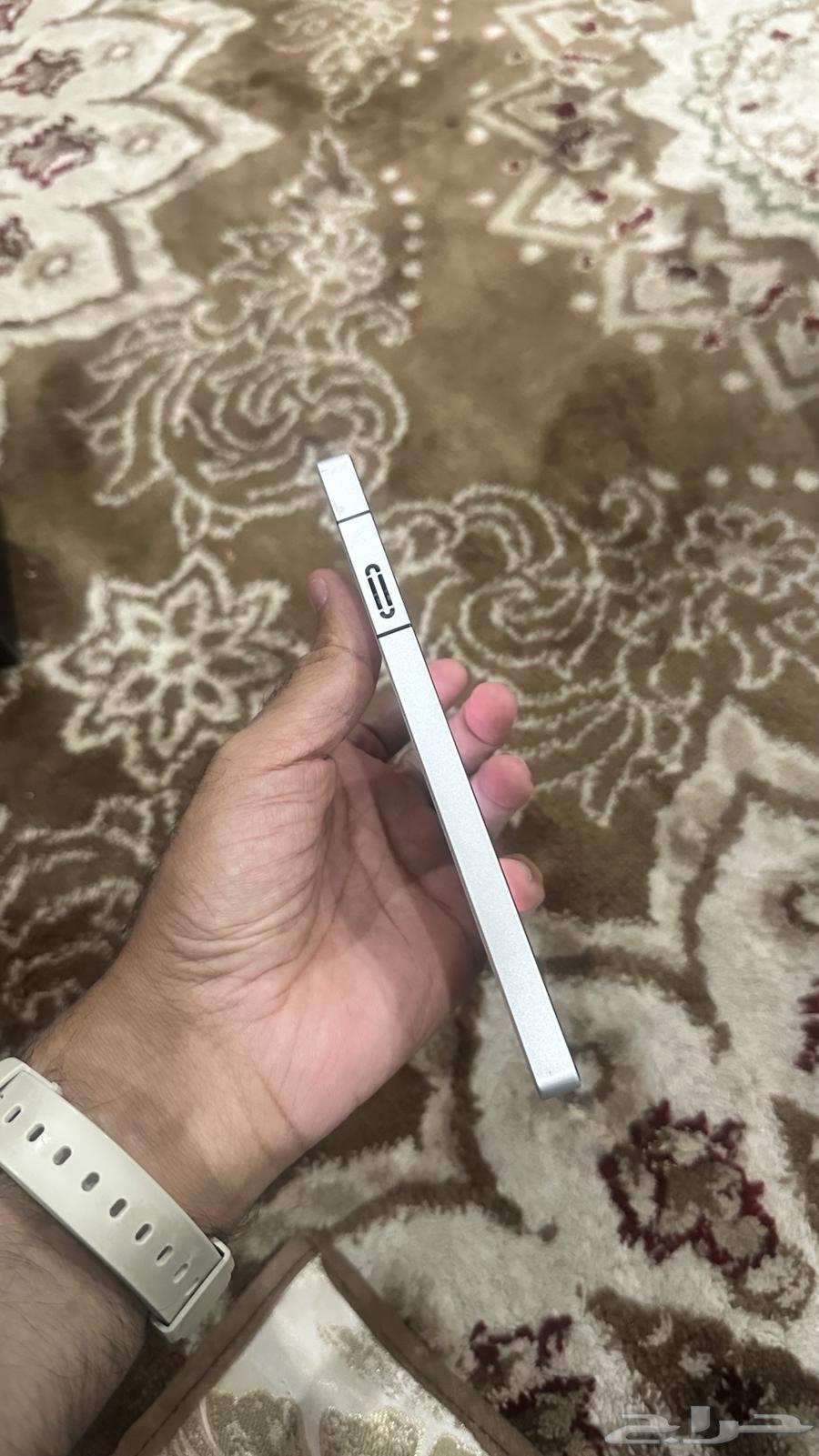 جوال ريد ماجيك برو 12 رام اخو الجديد بغراضه كامله64584206414211113