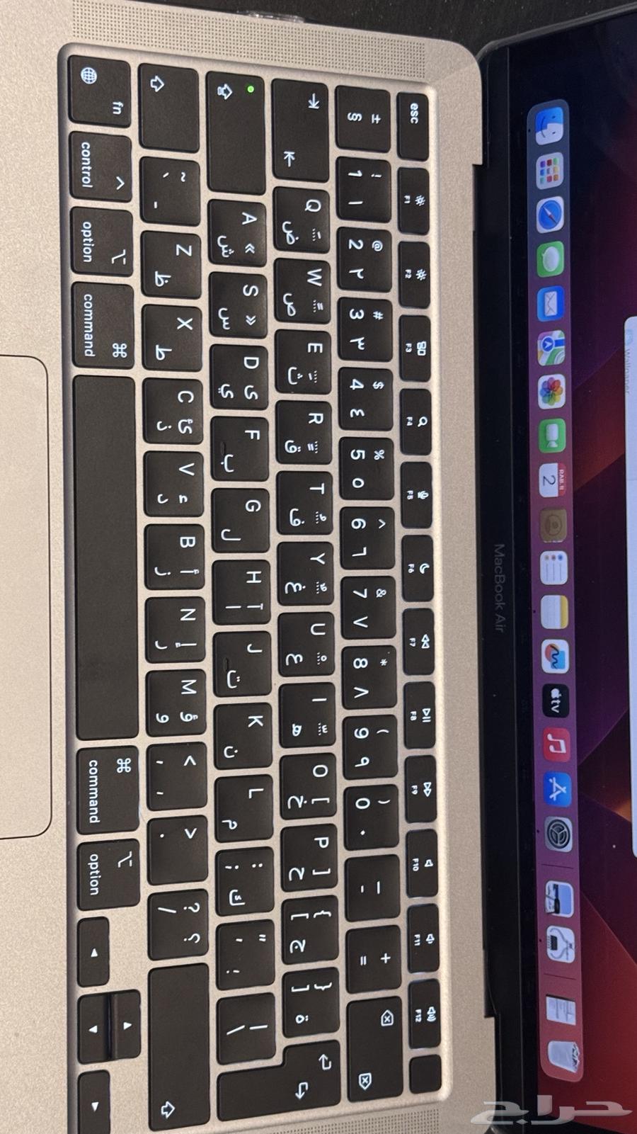 ماك بوك اير M164585609668481112